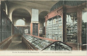 Carte postale : École supérieure de pharmacie de Paris - Collection des matières médicales