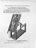 Fig. 45. Table de dissection et de démonstration anatomique sur laquelle un cadavre humain immobilis [...]