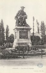 La statue de Rabelais - Chinon