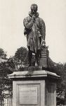 [Paré, Ambroise (1510-1590). Statue à Laval]