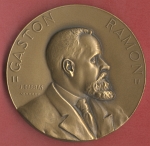 Avers : GASTON RAMON J. DARRAS MIMXXXV. - Tranche: bronze + poinçon. - Revers : GASTON RAMON 1886-19 [...]