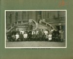 [Le Grand Palais pendant la guerre] Le personnel médical du Grand Palais - Le Grand Palais pendant l [...]